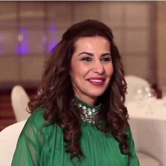 منظمة احتفالية ( ليلى ) شركة تملكها الفنانة نادرة عمران ويديرها عراقي