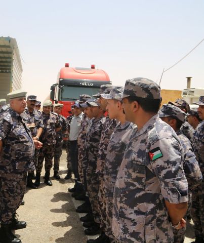 اللواء البزايعه يتفقد جاهزية مراكز ومحطات دفاع مدني المفرق والزرقاء