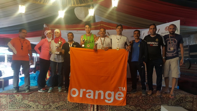 موظفو Orange الأردن يحصدون 5 كؤوس في سباق ماراثون رم الدولي الصحراوي الخامس