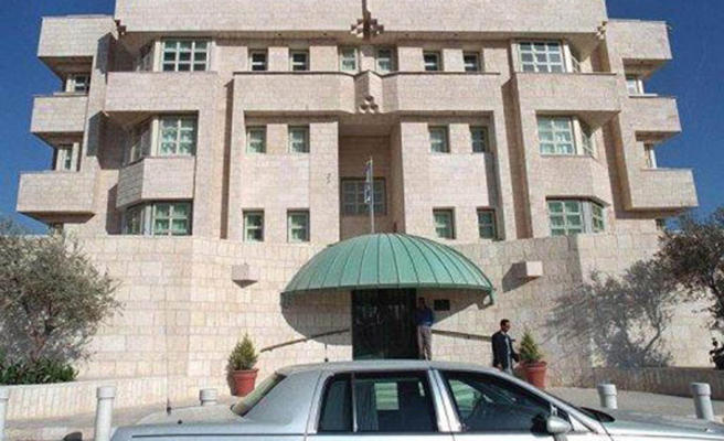 فور قبول اعتذارها ” اسرائيل “تُعلن فتح سفارتها في عمان