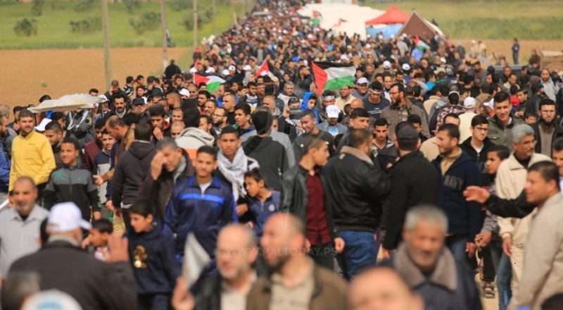 غزة: الآلاف يشيعون شهداء ‘‘يوم الأرض‘‘