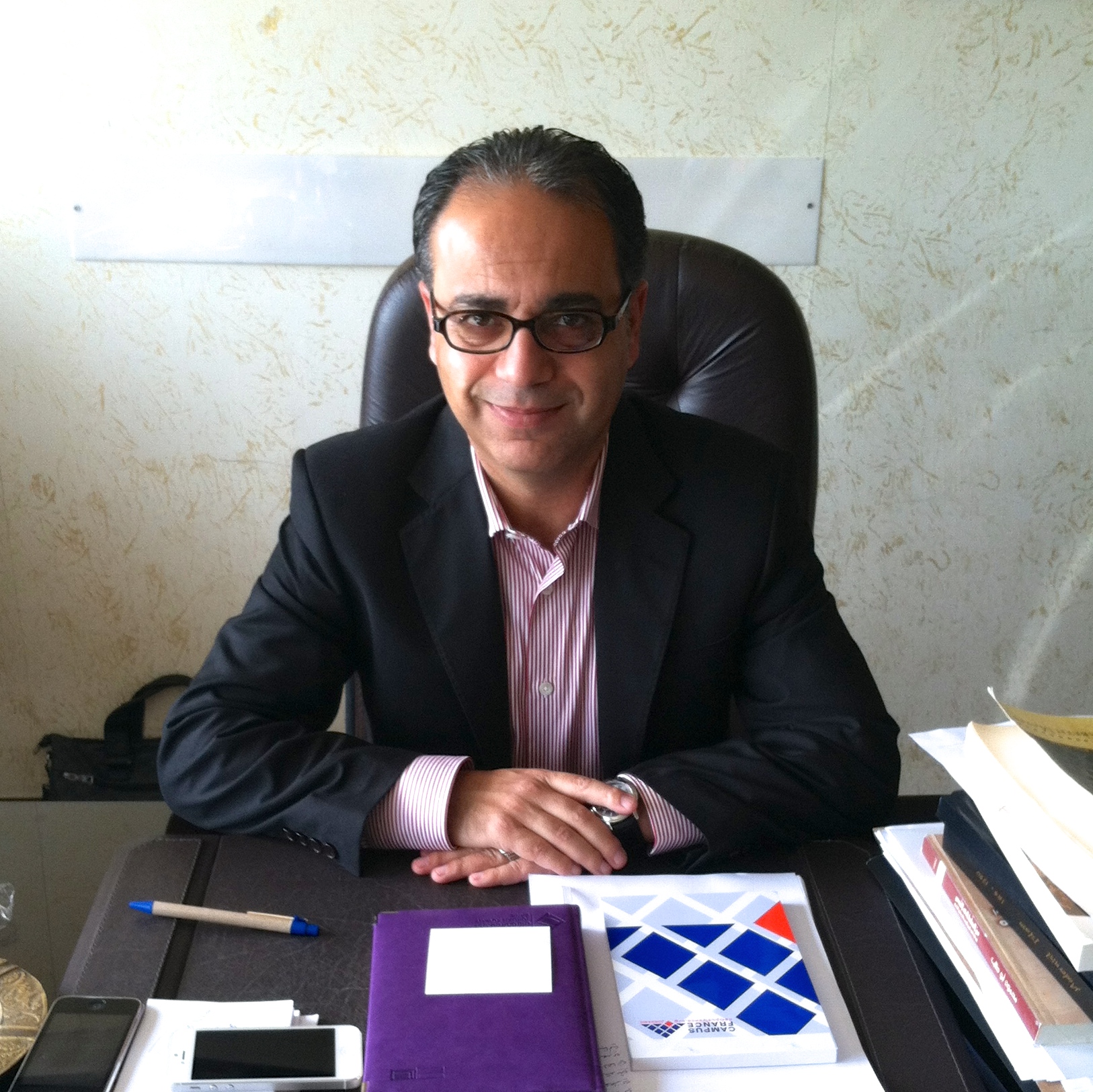 الدكتور زيد عيادات يحاضر في منتدى الفكر العربي