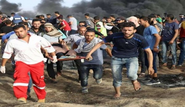 اصابة 86 فلسطينيا بجراح وحالات اختناق شرقي قطاع غزة