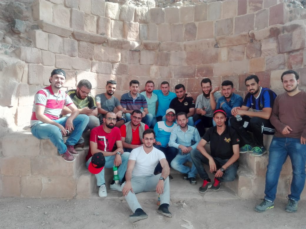 مهندسو التعدين الشباب ينظمون رحلة “بوابة الأردن الجيولوجية”