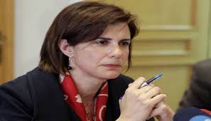 اول وزير داخلية” أنثى ” في الدول العربية لبنانية