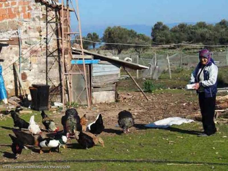 تركي وزوجته يختاران “أغرب حياة”