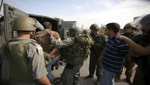 الاحتلال يعتقل 19 فلسطينيا بالضفة الغربية