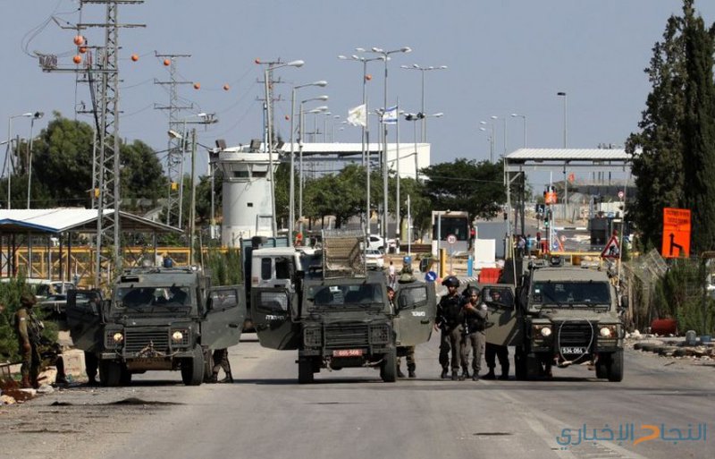 الاحتلال يواصل إغلاق مدخل بلدة عزون شرق قلقيلية