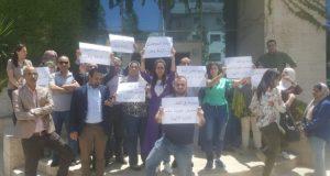 صحافيون في الغد يحملون مدير الصحيفة مسؤولية الاحتجاجات