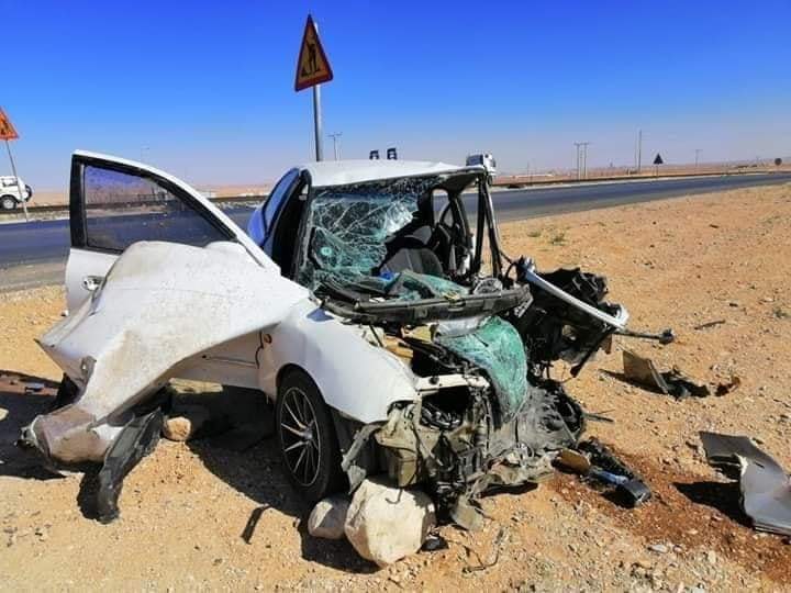 خمسة اصابات بحادث تصادم على الصحراوي .. صور