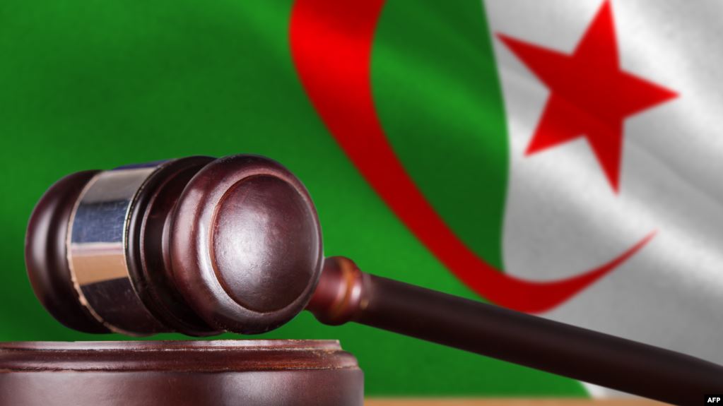 الجزائر : الحكم بسجن اردني في قضية للبنك الأهلي
