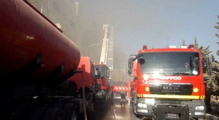 “6 اصابات” منع انتشار حريق اندلع بمصنع ادوية في القسطل