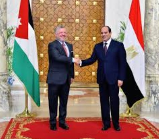 جلالة الملك يصل القاهرة ويعقد مباحثات مع الرئيس السيسى بقصر “الاتحادية”