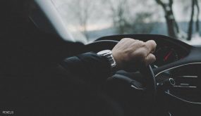 السجن لسائق “أوبر” بعد فعل فاضح مع راكبة مريضة في سيارته