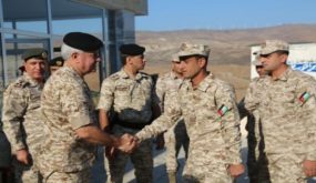 الحنيطي يتفقد المنطقة العسكرية الشمالية في الباقورة