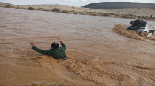 سرية الهجانة تنفذ ٤ مواطنين عرب حاصرتهم السيول في وادي راجل