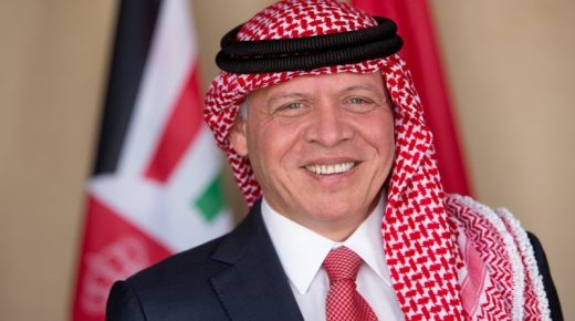 الملك يثمن جهود الإمارات في التوصل لحل سياسي للأزمة اليمنية
