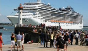 ثلاث بواخر سياحية تُقل 2244 سائحا تصل العقبة غدا