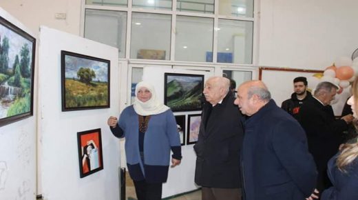 جامعة فيلادلفيا تفتتح المعرض الفن التشكيلي لطلبة قسمي التصميم الداخلي والجرافيكي