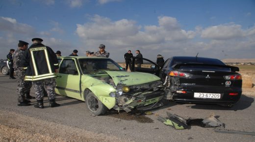   إصابة خمسة اشخاص إثر حادث تصادم في محافظة إربد