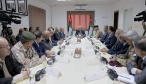 مندوباً عن” القائد الأعلى” الرزاز يترأس اجتماع مؤسسة المتقاعدين العسكريين