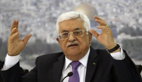 عباس : الصفقة تستهدف تصفية القضية