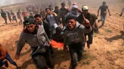 اصابة فلسطينيين برصاص الاحتلال شرق خانيونس