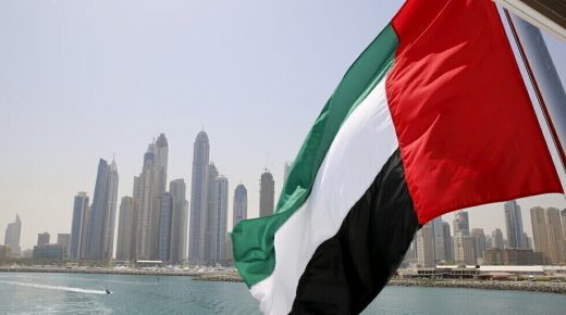 الإمارات تسجل أول وفاتين بفيروس كورونا