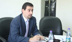 الحموري يعلن القطاعات المستثناة من تعطيل العاملين فيها