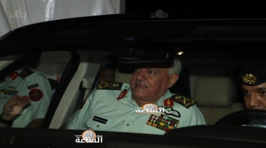 الحنيطي يزور عائلات 3 قادة جيش سابقين