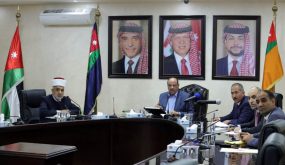 الداخلية : اجراءات لمنع التزاحم بين المصلين والحفاظ على مسافة الامان في المساجد يوم الجمعة