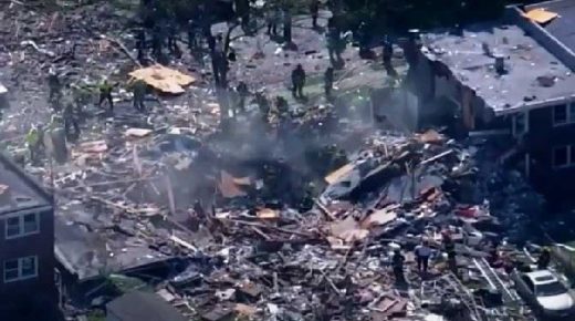 انفجار قوي في حي بمدينة بالتيمور الأمريكية يسوي المنازل أرضا ..فيديو