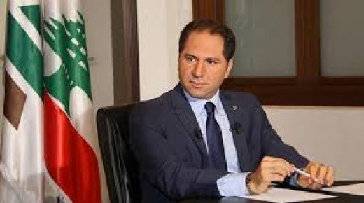 لبنان : استقالة نواب حزب الكتائب