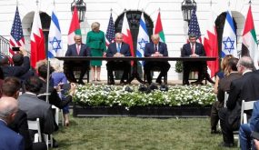 مراسم توقيع اتفاقيتي السلام بين كل من الامارات والبحرين مع اسرائيل