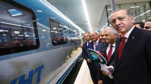 انطلاق أول قطار تجاري من تركيا إلى الصين اليوم