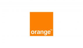 أورانج الأردن تدعم الطلبة المكفوفين لاستكمال دراستهم بالتعاون مع الملتقى الثقافي للمكفوفين