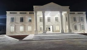 مبنى بلدية “صبحا والدفيانة” في المفرق يثير جدلا واسعا عبر مواقع التواصل الاجتماعي.. صور