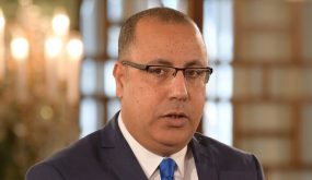 رئيس الوزراء التونسي يعفي 5 وزراء ممن وافق عليهم البرلمان مؤخرا