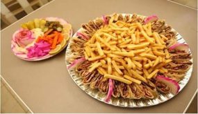 بمتابعة من تجارة عمان ” خدمات التوصيل غدا الخميس كالمعتاد للمطاعم ومحال الحلويات “