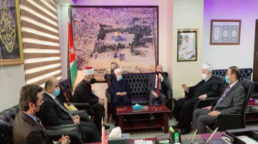 وزير الأوقاف يلتقي رئيس وأعضاء مجلس أوقاف القدس