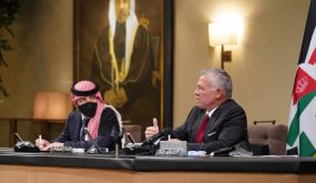 الملك يلتقي ممثلي مجلسي أوقاف وكنائس القدس دعمه لصمود المقدسيين