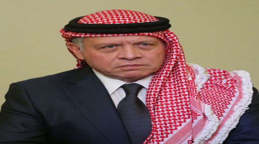 الملك يتلقى اتصالين هاتفيين من ولي عهد البحرين وولي عهد أبوظبي بوفاة الأمير محمد بن طلال