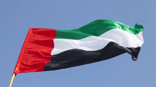 الإمارات تسمح للأجانب بتملك الشركات بشكل كامل