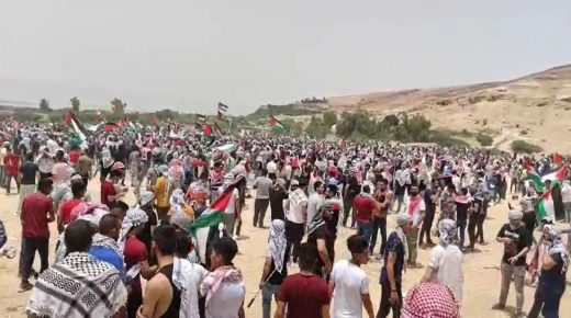 الآلاف يحتشدون في أغوار الأردن نصرة لفلسطين ..فيديو