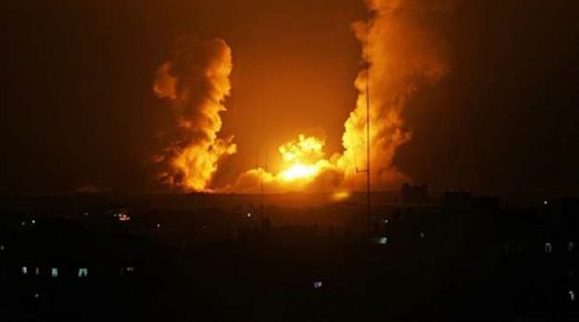صاروخ فلسطيني يتسبب في اندلاع حريق ضخم بميناء أسدود (فيديو)