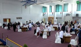 150 طالباً من جامعة البترا الأردنية يتطوعون في مراكز تطعيم وزارة الصحة الأردنية 