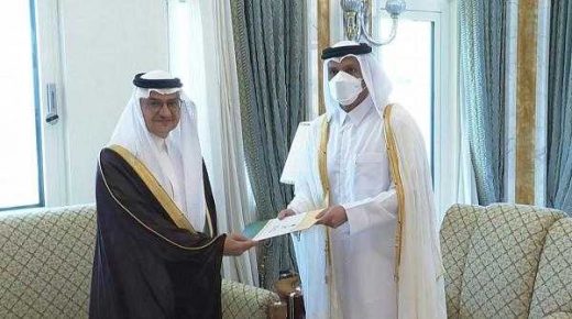وزير الخارجية القطري يتقبل أوراق اعتماد السفير السعودي الجديد لدى الدوحة