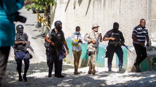 Jovenel Moïse: Police kill four after Haiti’s president assassinated