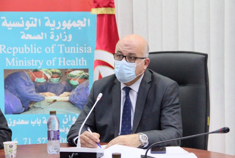 بسبب كورونا ” اقالة وزير الصحة التونسي “