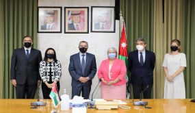 التربية: اتفاقيتان بين منظمة اليونسكو والحكومتين السويسرية والكندية لدعم برنامج تعزيز النظام المؤسسي